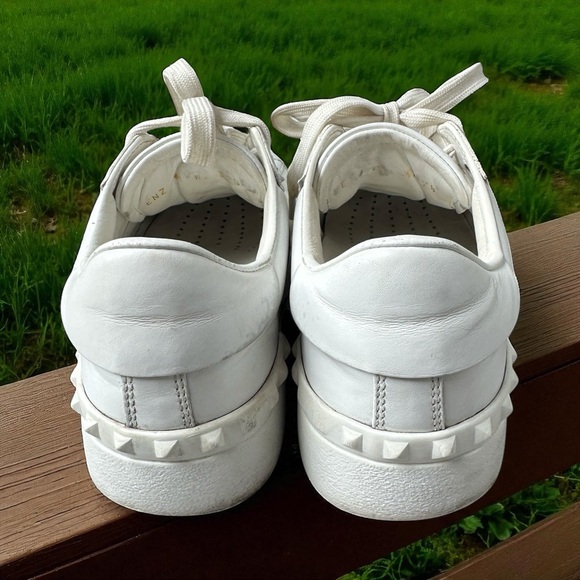 Valentino Garavani White & Gold Rockstud Sneakers Made in Italy - Picture 8 of 16
